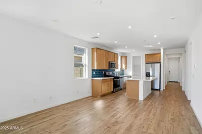 4865 S 241st Drive, Buckeye, AZ 85326 - Photo 5