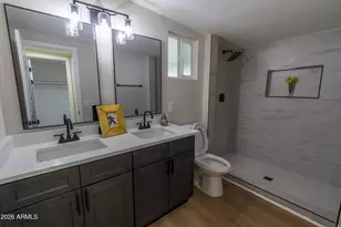 8539 N 30th Dr, Phoenix, AZ 85051 - Photo 17
