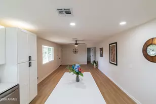 8539 N 30th Dr, Phoenix, AZ 85051 - Photo 13
