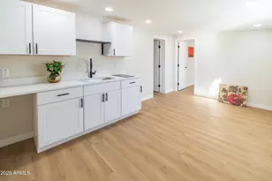 8539 N 30th Dr, Phoenix, AZ 85051 - Photo 7