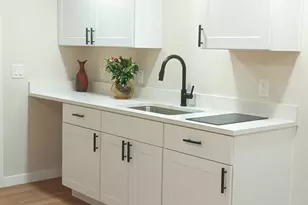 8539 N 30th Dr, Phoenix, AZ 85051 - Photo 7