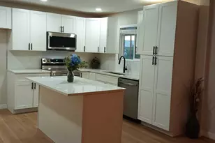 8539 N 30th Dr, Phoenix, AZ 85051 - Photo 1