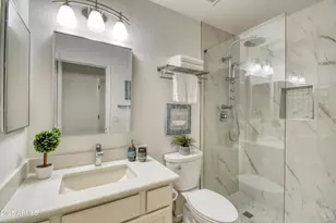 10234 E Karen Dr, Scottsdale, AZ 85255 - Photo 11