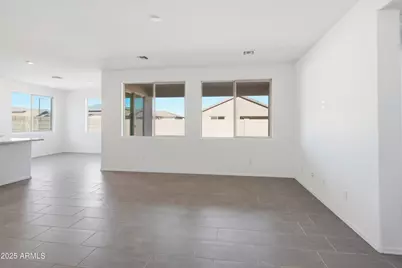 19020 W Stella Avenue, Waddell, AZ 85355 - Photo 7