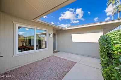 16869 N Meadow Park Drive, Sun City, AZ 85351 - Photo 37