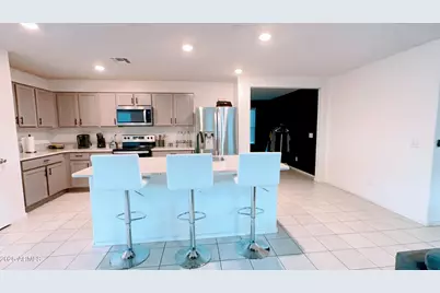 8416 W Agora Lane, Tolleson, AZ 85353 - Photo 7