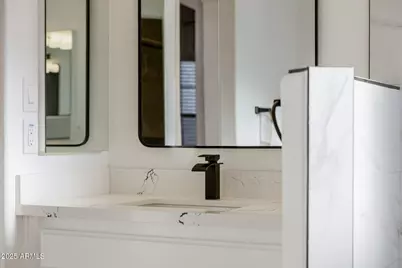 14814 W Piccadilly Road, Goodyear, AZ 85395 - Photo 29