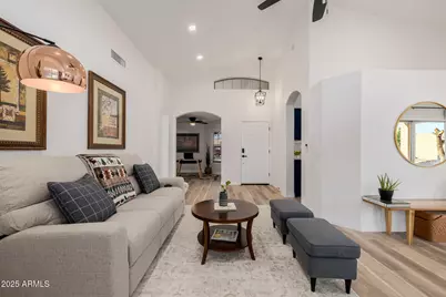 14814 W Piccadilly Road, Goodyear, AZ 85395 - Photo 11