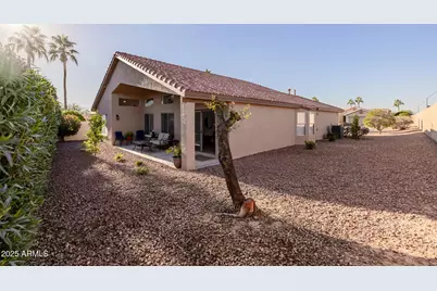 14814 W Piccadilly Road, Goodyear, AZ 85395 - Photo 45
