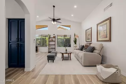 14814 W Piccadilly Road, Goodyear, AZ 85395 - Photo 9