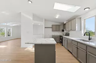 29620 N 221st Ave, Wittmann, AZ 85361 - Photo 11