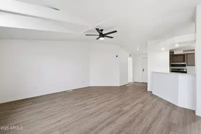 29620 N 221st Avenue, Wittmann, AZ 85361 - Photo 5