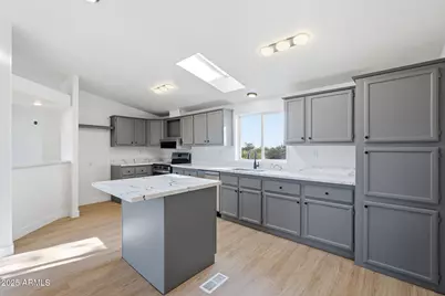 29620 N 221st Avenue, Wittmann, AZ 85361 - Photo 7