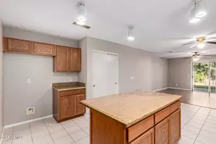 3822 W Fallen Leaf Ln, Glendale, AZ 85310 - Photo 13