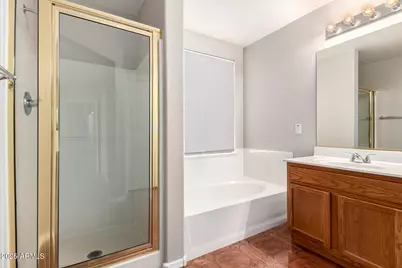 3822 W Fallen Leaf Lane, Glendale, AZ 85310 - Photo 17