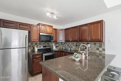 4446 E Carter Drive, Phoenix, AZ 85042 - Photo 9