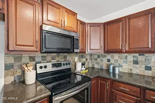 4446 E Carter Dr, Phoenix, AZ 85042 - Photo 11