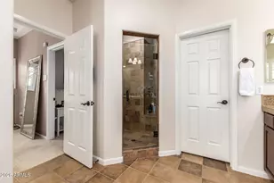 3935 E Rough Rider Rd, Phoenix, AZ 85050 - Photo 29