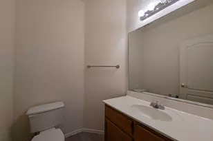 5794 W Golden Ln, Glendale, AZ 85302 - Photo 21