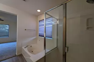 5794 W Golden Ln, Glendale, AZ 85302 - Photo 37