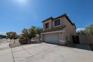 5794 W Golden Ln, Glendale, AZ 85302 - Photo 3