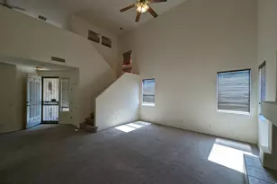 5794 W Golden Ln, Glendale, AZ 85302 - Photo 11