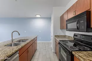 5302 E Van Buren St, Phoenix, AZ 85008 - Photo 13