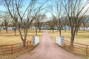 327 E Quarterhorse Ln E, Camp Verde, AZ 86322 - Photo 51