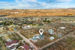 327 E Quarterhorse Ln E, Camp Verde, AZ 86322 - Photo 59