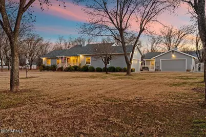 327 E Quarterhorse Lane E, Camp Verde, AZ 86322 - Photo 5