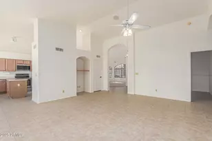 319 N Corrine Dr, Gilbert, AZ 85234 - Photo 15