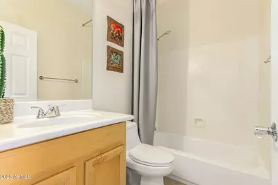 3131 E Legacy Drive #2041, Phoenix, AZ 85042 - Photo 19