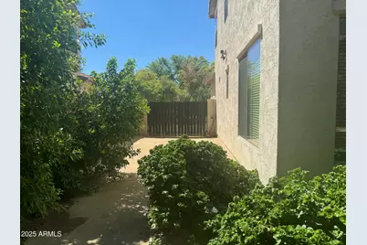 164 W Goldfinch Way, Chandler, AZ 85286 - Photo 15