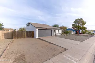 6128 W Monte Cristo Ave, Glendale, AZ 85306 - Photo 17