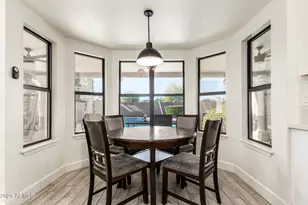 650 S Bay Dr, Gilbert, AZ 85233 - Photo 13