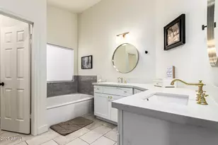 650 S Bay Dr, Gilbert, AZ 85233 - Photo 21