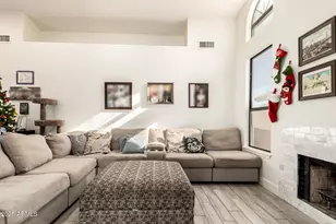 650 S Bay Dr, Gilbert, AZ 85233 - Photo 7