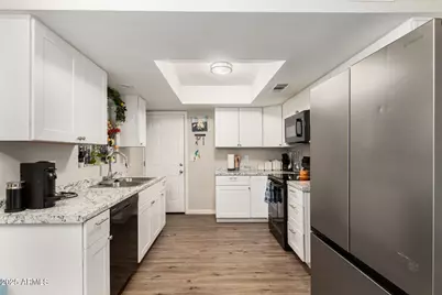 4607 W Northview Avenue, Glendale, AZ 85301 - Photo 21