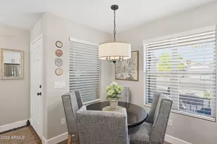 8435 E Navarro Cir, Mesa, AZ 85209 - Photo 9