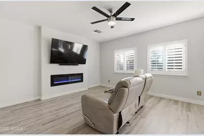 15404 N 169th Lane, Surprise, AZ 85388 - Photo 5