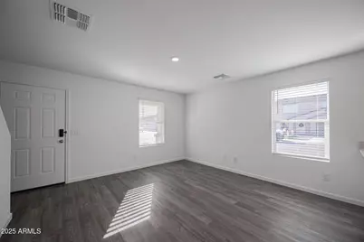 334 W Paseo Crossing Lane, Coolidge, AZ 85128 - Photo 5