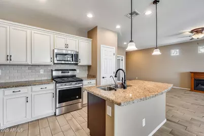 17957 W Fairview Street, Goodyear, AZ 85338 - Photo 23