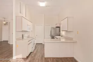 7927 E Caballero St, Mesa, AZ 85207 - Photo 5