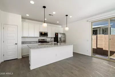 25101 N 141st Avenue, Surprise, AZ 85387 - Photo 5