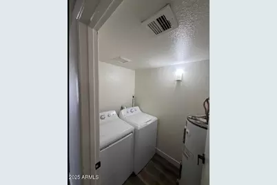 2807 E Paradise Lane #102, Phoenix, AZ 85032 - Photo 13