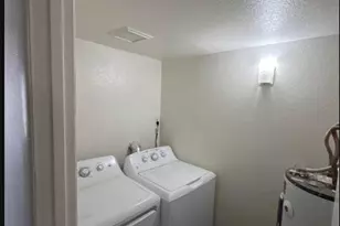 2807 E Paradise Ln, Phoenix, AZ 85032 - Photo 13