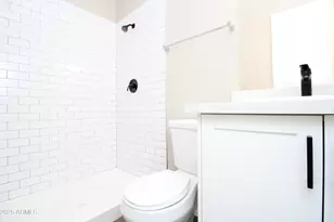 2807 E Paradise Ln, Phoenix, AZ 85032 - Photo 11