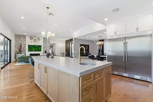 4601 N Royal View Dr, Phoenix, AZ 85018 - Photo 13