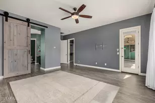 1672 S Sunset Dr, Chandler, AZ 85286 - Photo 25