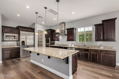 1672 S Sunset Drive, Chandler, AZ 85286 - Photo 9